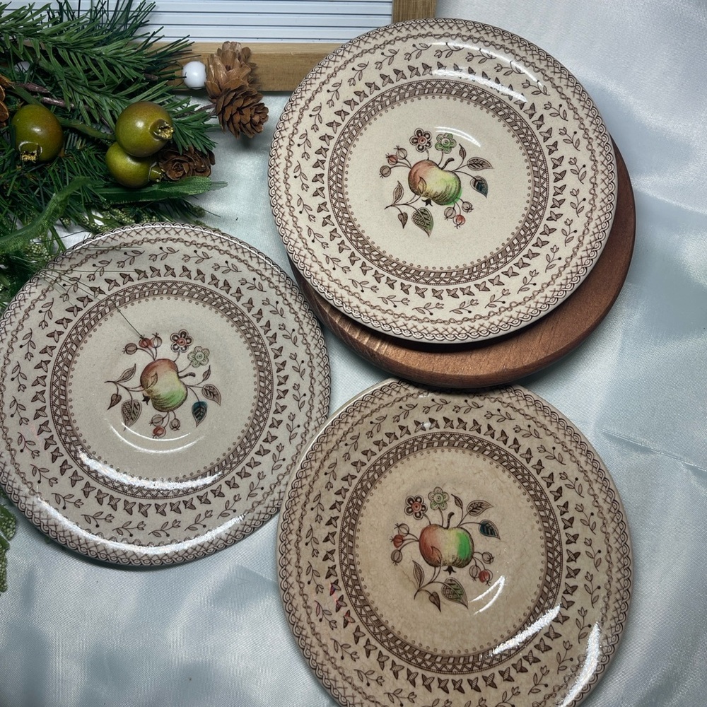 Johnson Bros Fruit Sampler Plates Set of 3 Staffordshire Old Granite Saucer